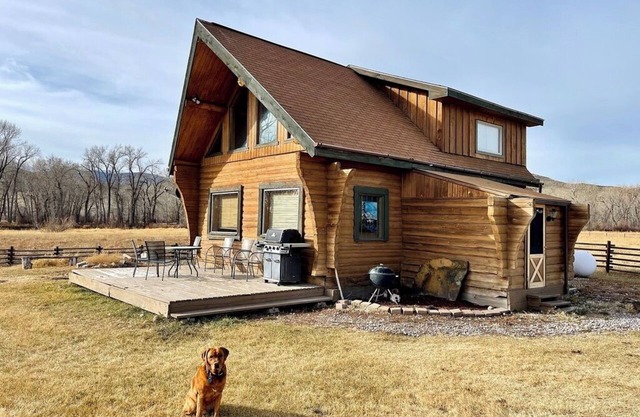 The Caddis House- Big Hole River