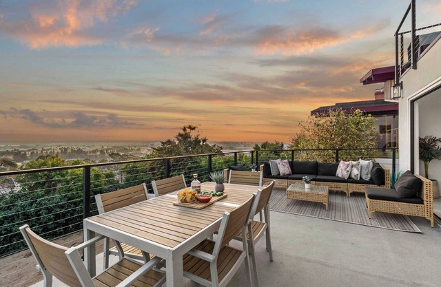 The California II- Luxury Mission Hills Hideaway