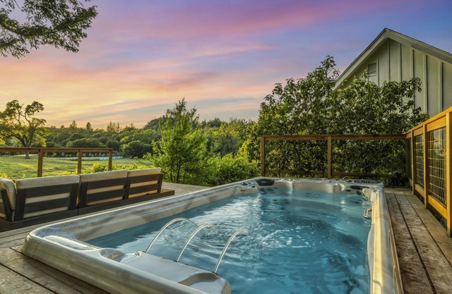 The Calistoga Cottage — A wine country experience!