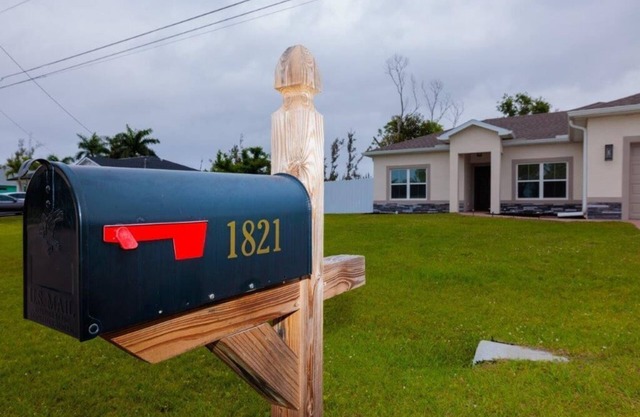 The Cape Escape! Relax with your family and friends in this peaceful, pool home!