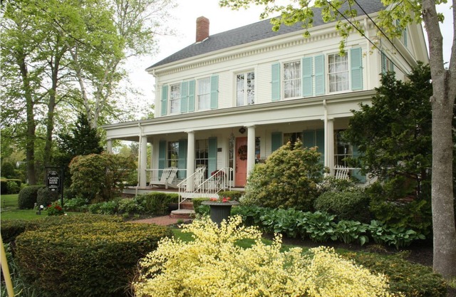 The Captain Farris House B&B