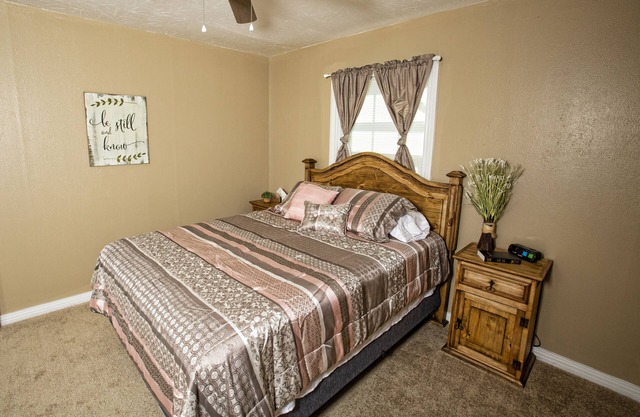 Das Nest des Kardinals - Eunice, NM