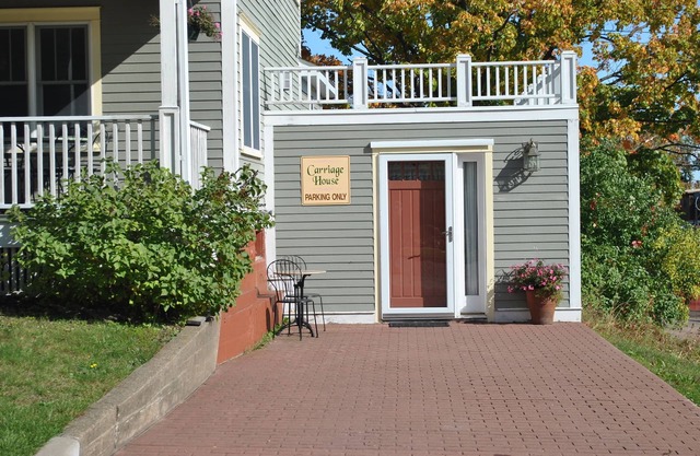 Die Carriage House Condo für 4 Personen. Innenstadt von Bayfield! Alles zu Fuß erreichen!