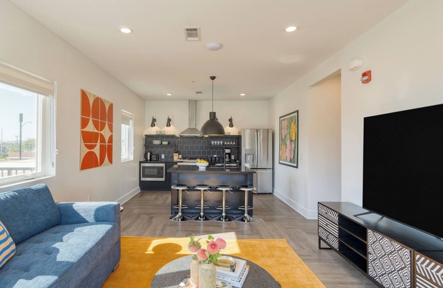 The Carter Buyout - 2 Units by AvantStay | Group Stays, Sleeps 24