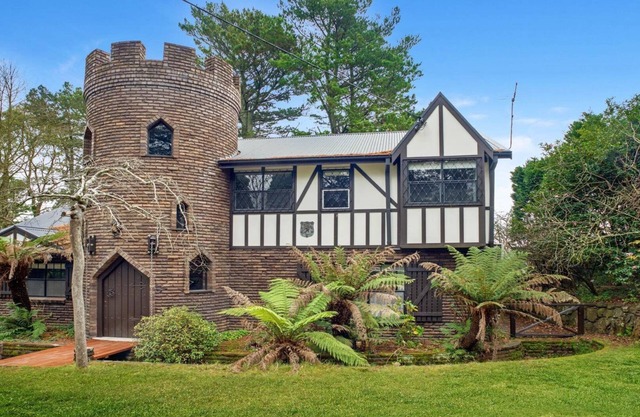 The Castle Wentworth Falls