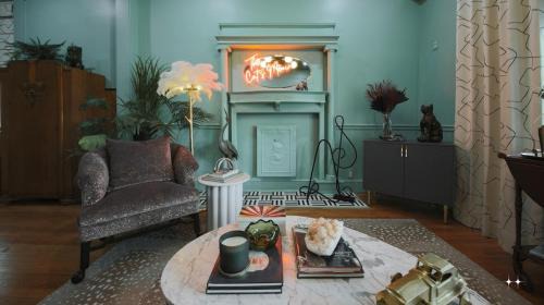 The Cat's Meow Apt 1 Sunset Heights