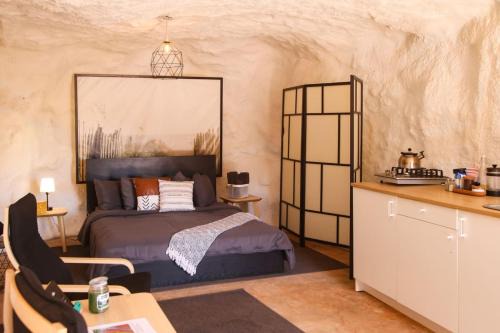 The Caves at Moab - At Private Riverside Ranch