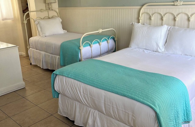 The Cayucos Motel