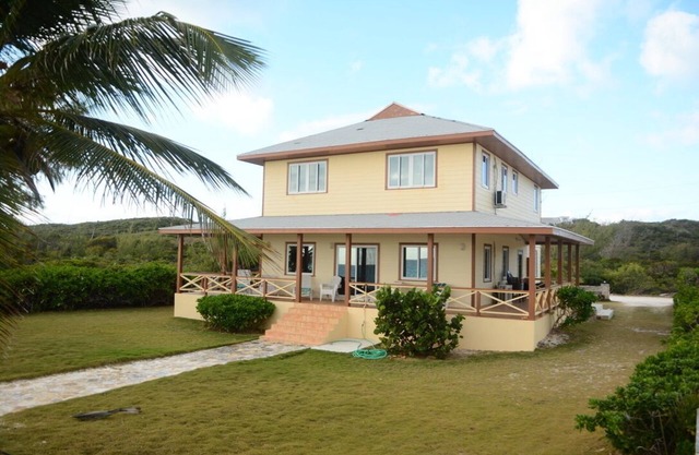 The Cedar Beach House – Exuma Escape w/ Private Beach & Tour Options