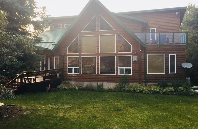 The Cedar Suite