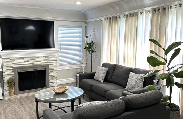 ~ Charming Sweet Home / neu renoviert / in der Nähe von San Jose Downtown.