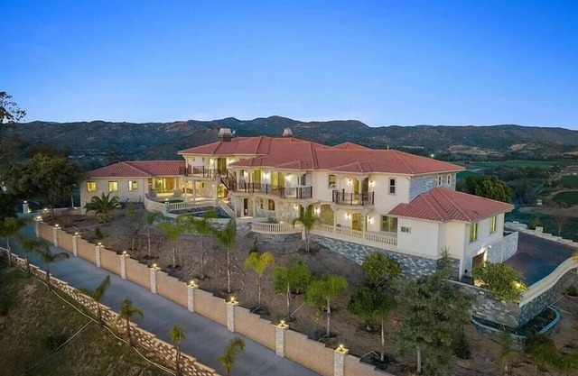 The Chateau Escondido