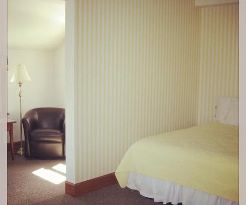 The Chatham Motel
