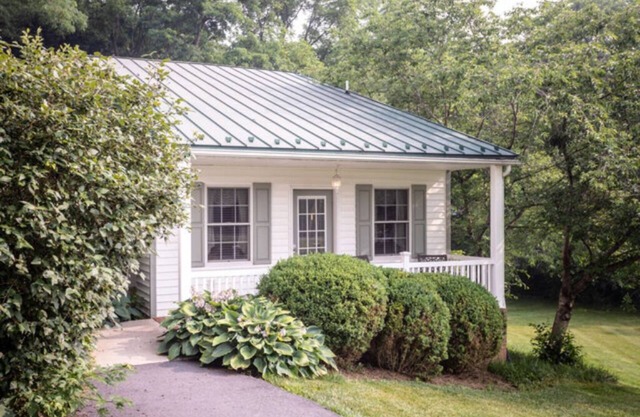 The Clover - Cottage