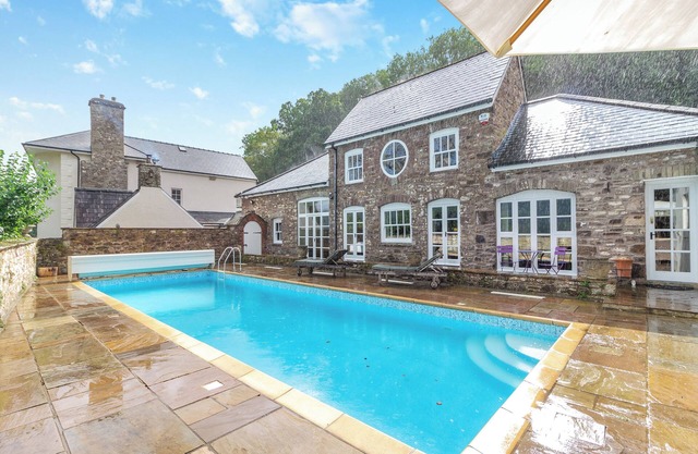 The Coach House - UK45027