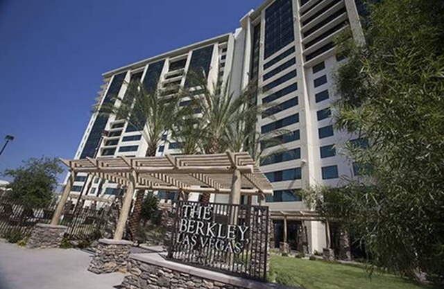 The Comforts of Home Close to the Vegas Strip and Allegiant Stadium!