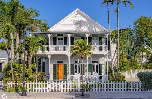 The Conch House Heritage Inn