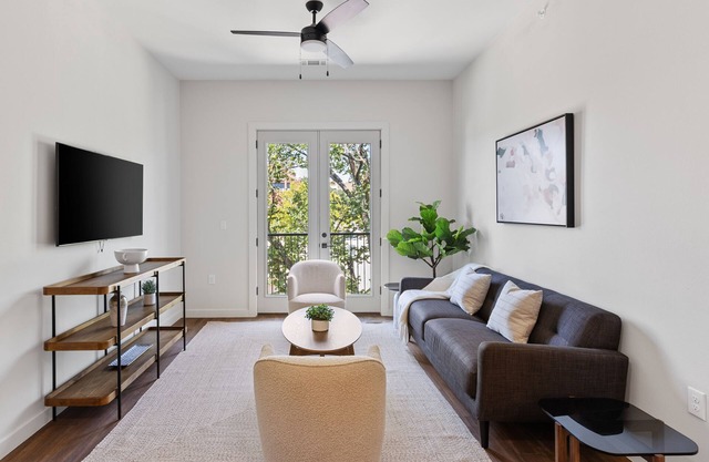 Cowtown Urban Oasis - Stunning 1-bedroom Condo