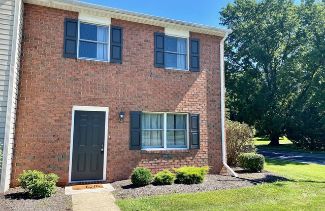 The Corner on Welty, Townhouse in Waynesboro