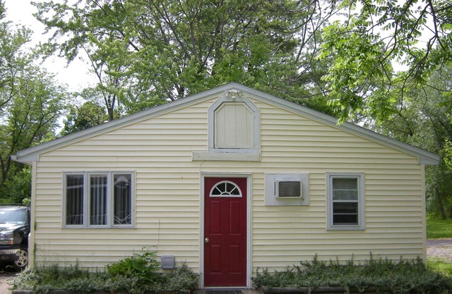 The Cottage @ 51 Center REAR
