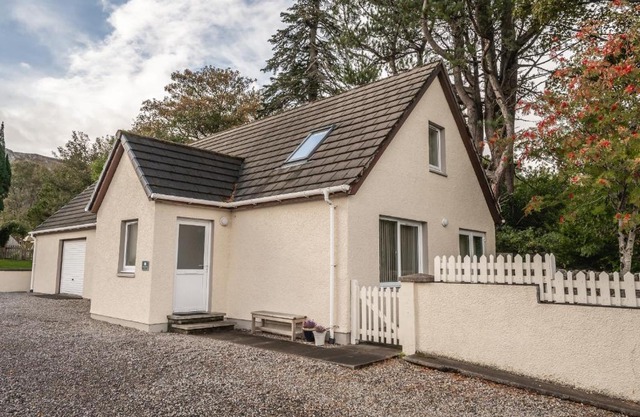The Cottage at Corriness House