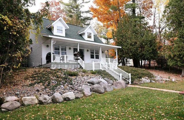 The Cottage at Hubbard Lake