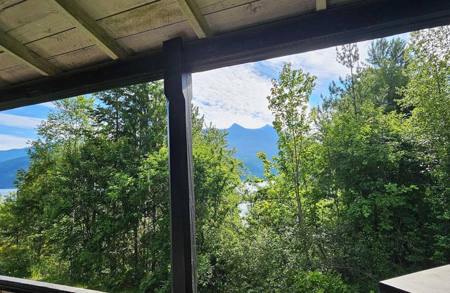 The Cottage at Paradise Hills