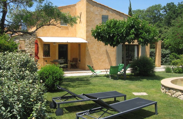 Das Ferienhaus 'Les Euphorbia' ... Olivenbäume, .. Zikaden, Provence ...