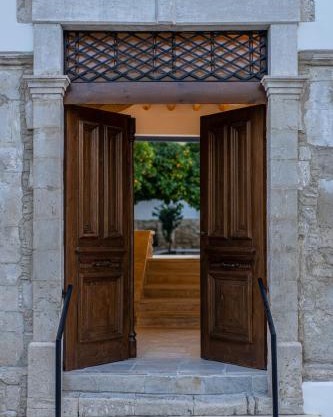 The Courtyard Episkopi Guest Houses