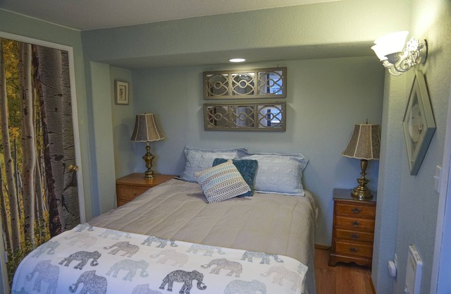 The Cove - 2bd 2ba Pet-Friendly Condo