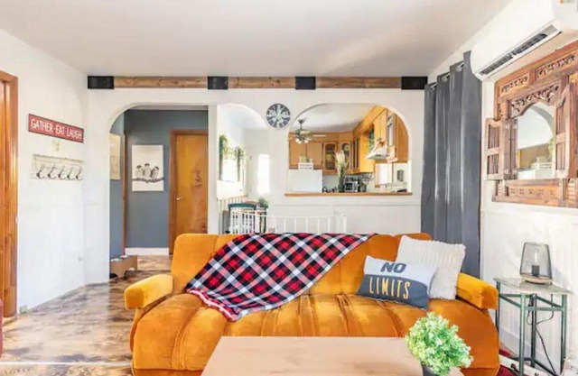 The Cozy Cabin: Escape to Serenity&Tranquility Surrounded by Nature's Splendour