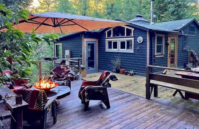 The Cozy Cazadero Cabin with Finnish Sauna