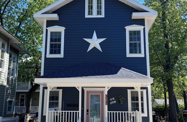 Farmhose chic - Gemütliches Häuschen! Schläft 4