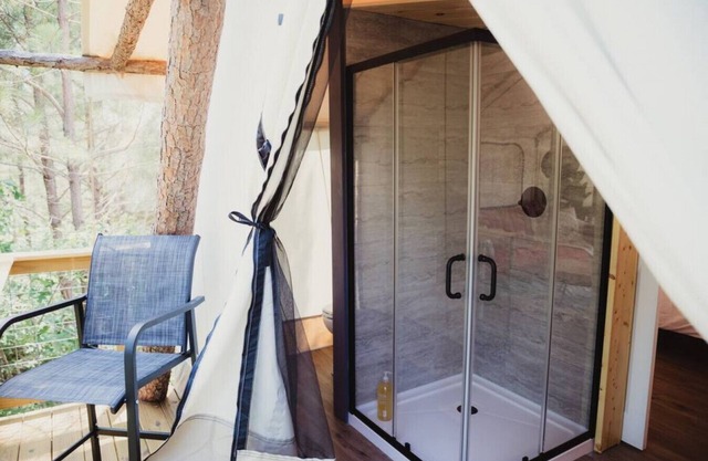 The Creekview,Luxury Safari Tent