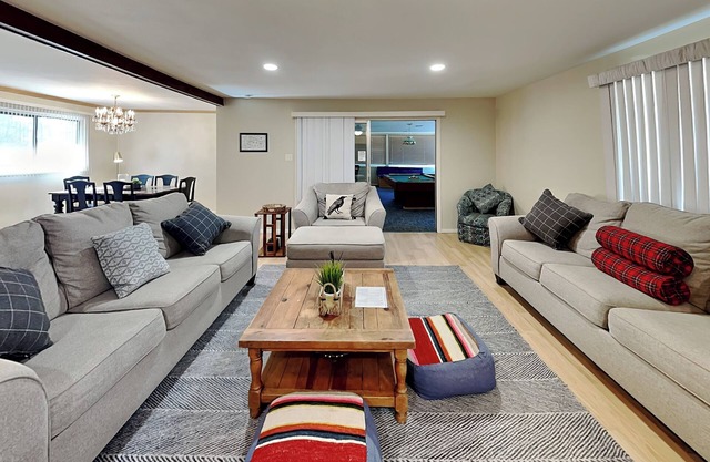 The Crow's Nest | Wooded Views + Game Room!