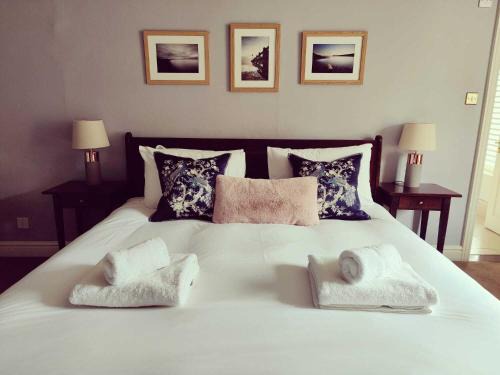 The Crown Hotel
