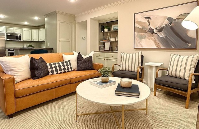 The Daniel, 2BR Stylish Den by Velvet Ditch Villas