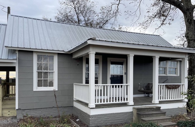 ✨The Delta Bungalow at Hopson, close to downtown Clarksdale!