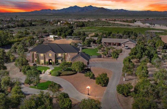 The Diamond B Horse Ranch!