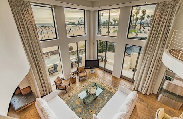 The Dream Estate