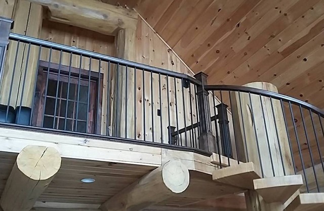 "The Duck" Cedar Log Home Vermietung - 12 Personen !!
