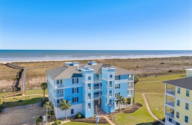 The Dunes: Right On The Beach! Penthouse View