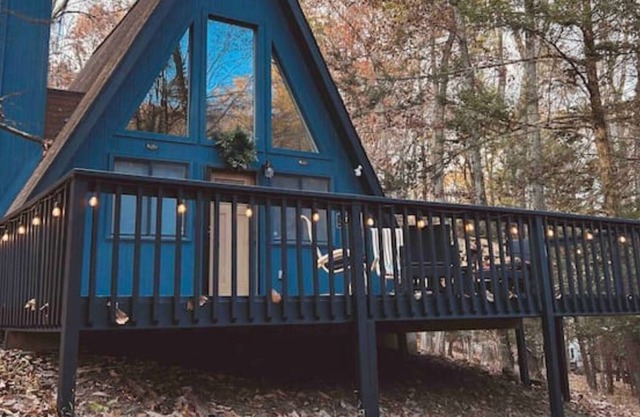 The Eagle's Nest: A Modern A-Frame Retreat