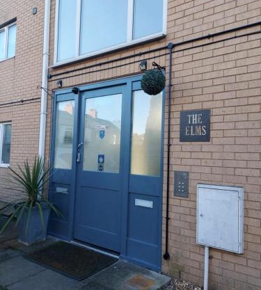 The Elms - Close to City Centre