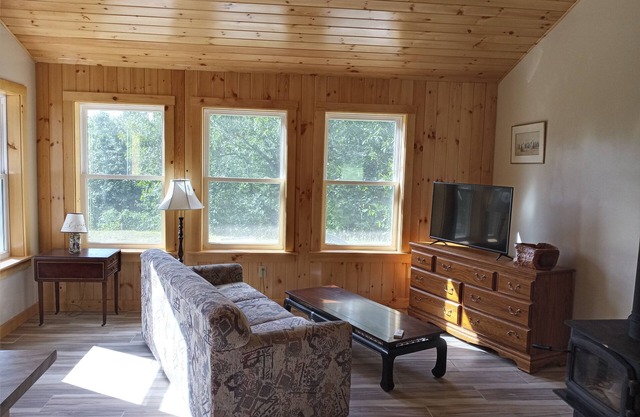 "The Escape" allows you a quiet, calm get away in Midcoast Maine.