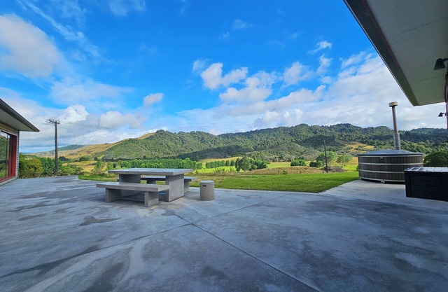 The Estate House: peaceful countryside stay