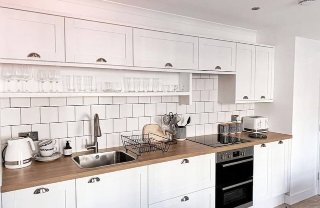 The Estuary Apartment - Beachside Getaway in Broughty Ferry