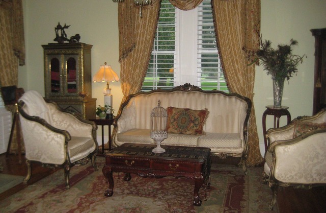 The Fairfax House B & B