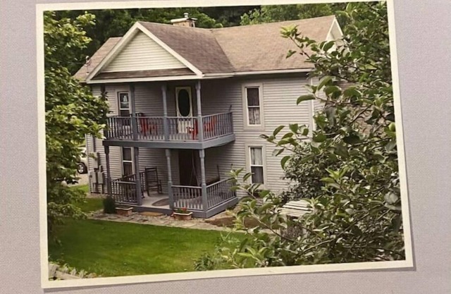 The Farm - Adventure Resort New River Gorge