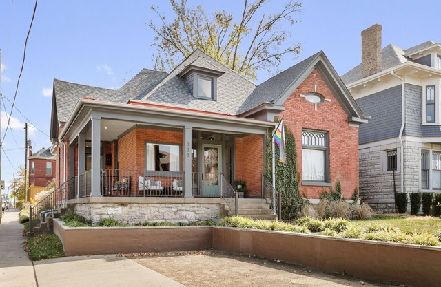 The Fitzgerald a DESIGNER Home in Heart of East Nashville, Minutes to Downtown